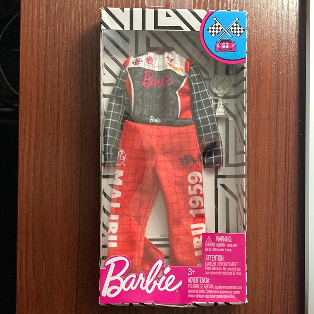 Barbie racing outfit for dolls, New in box